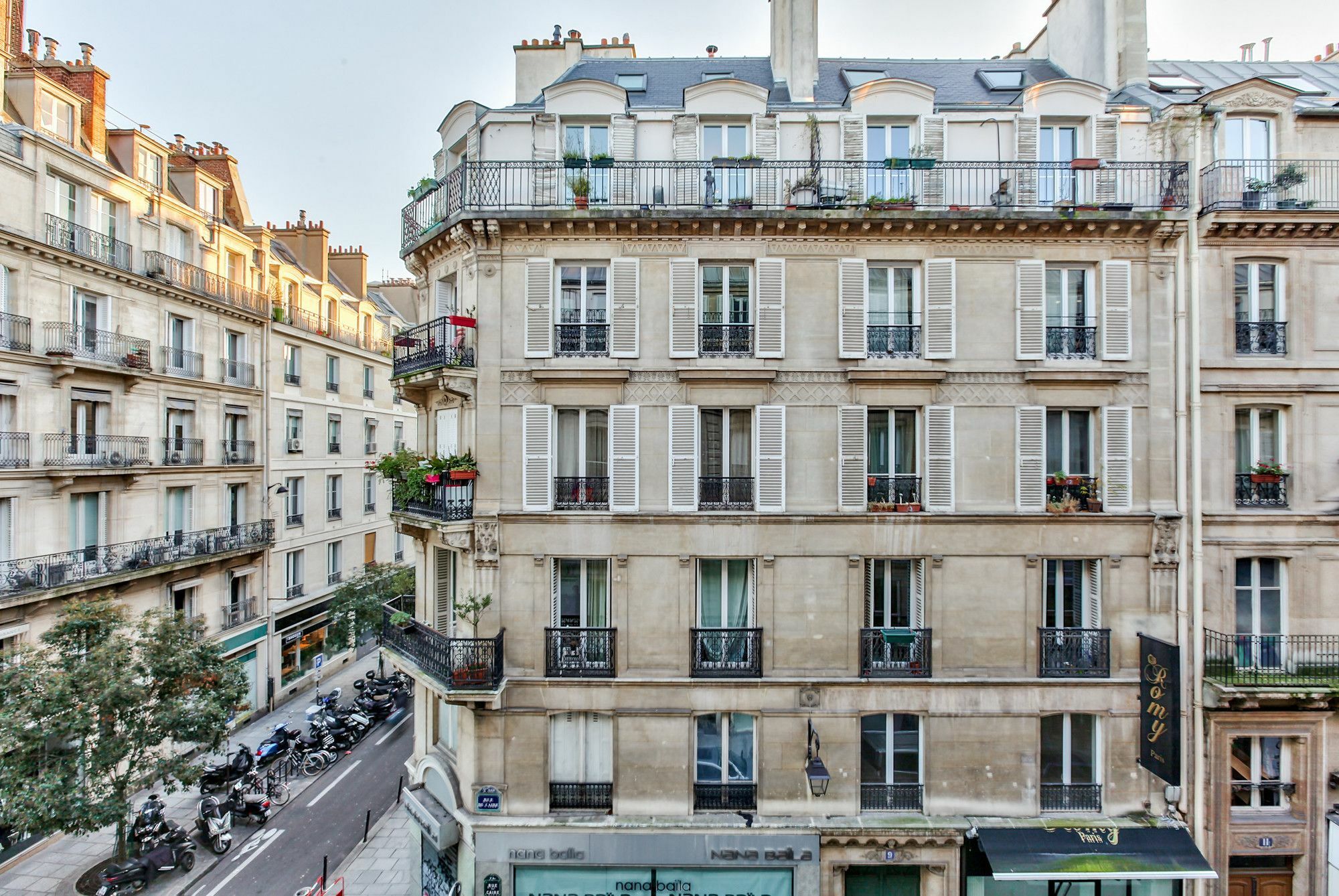18 Luxury Parisien Home Montorgueil 2 外观 照片